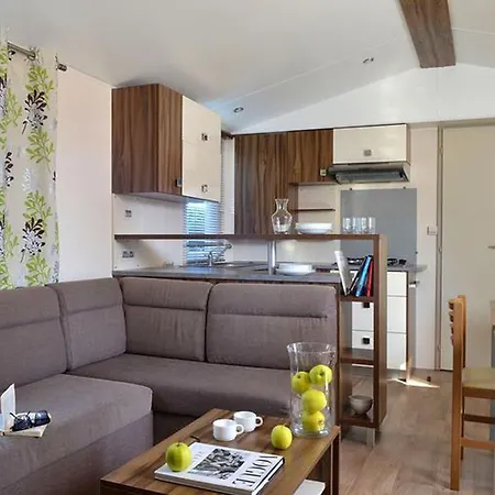 Mobil-home Pour 6 Pers. - Api-1-52-2563 Kamp alanı *